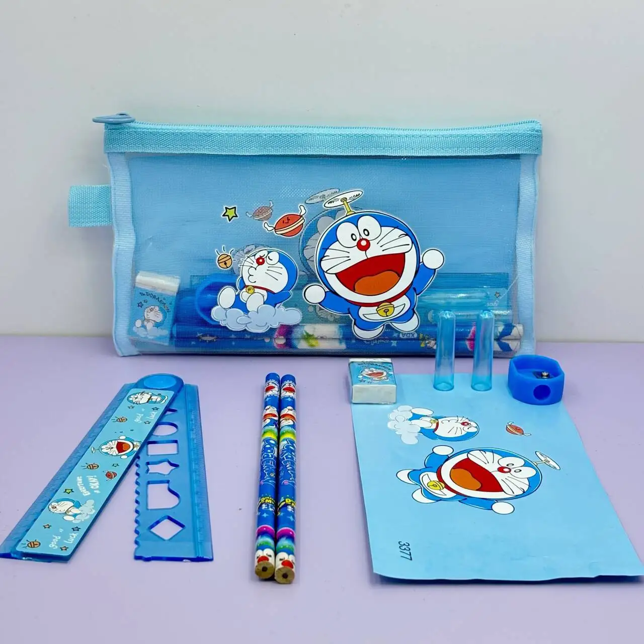 Uroczy, niebieski zestaw artyk – Stationery Supplier recenzja i cena